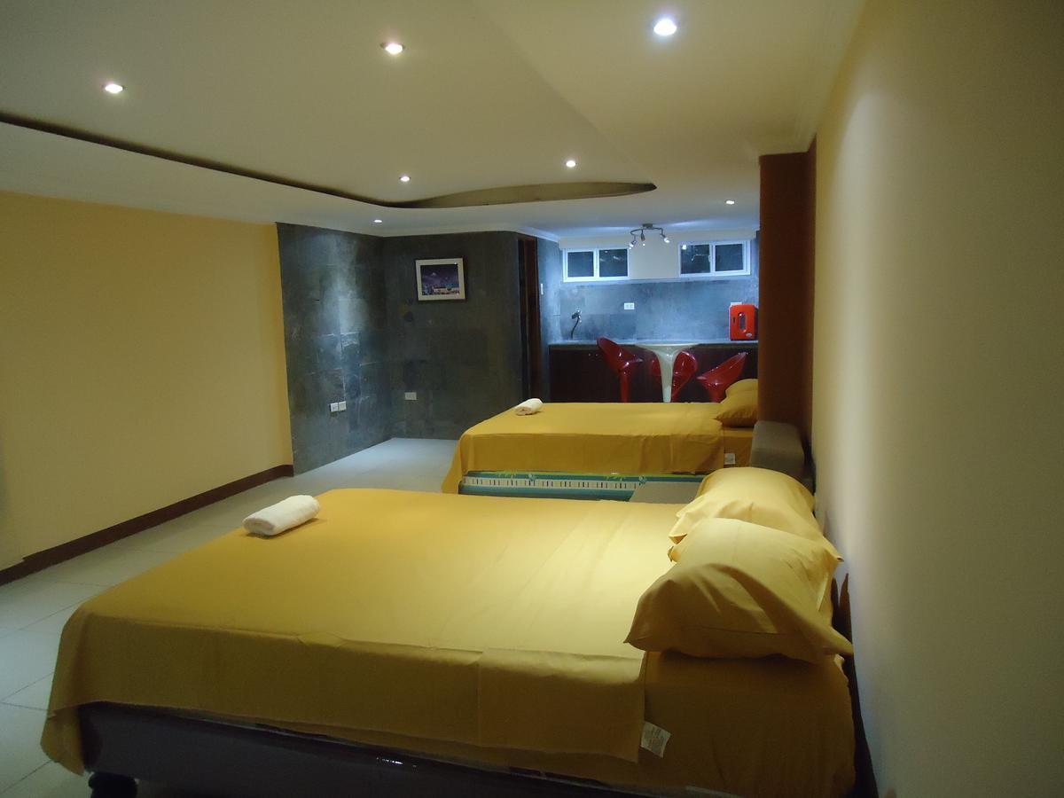 Hostaling Guayaquil Mercedes Exteriör bild